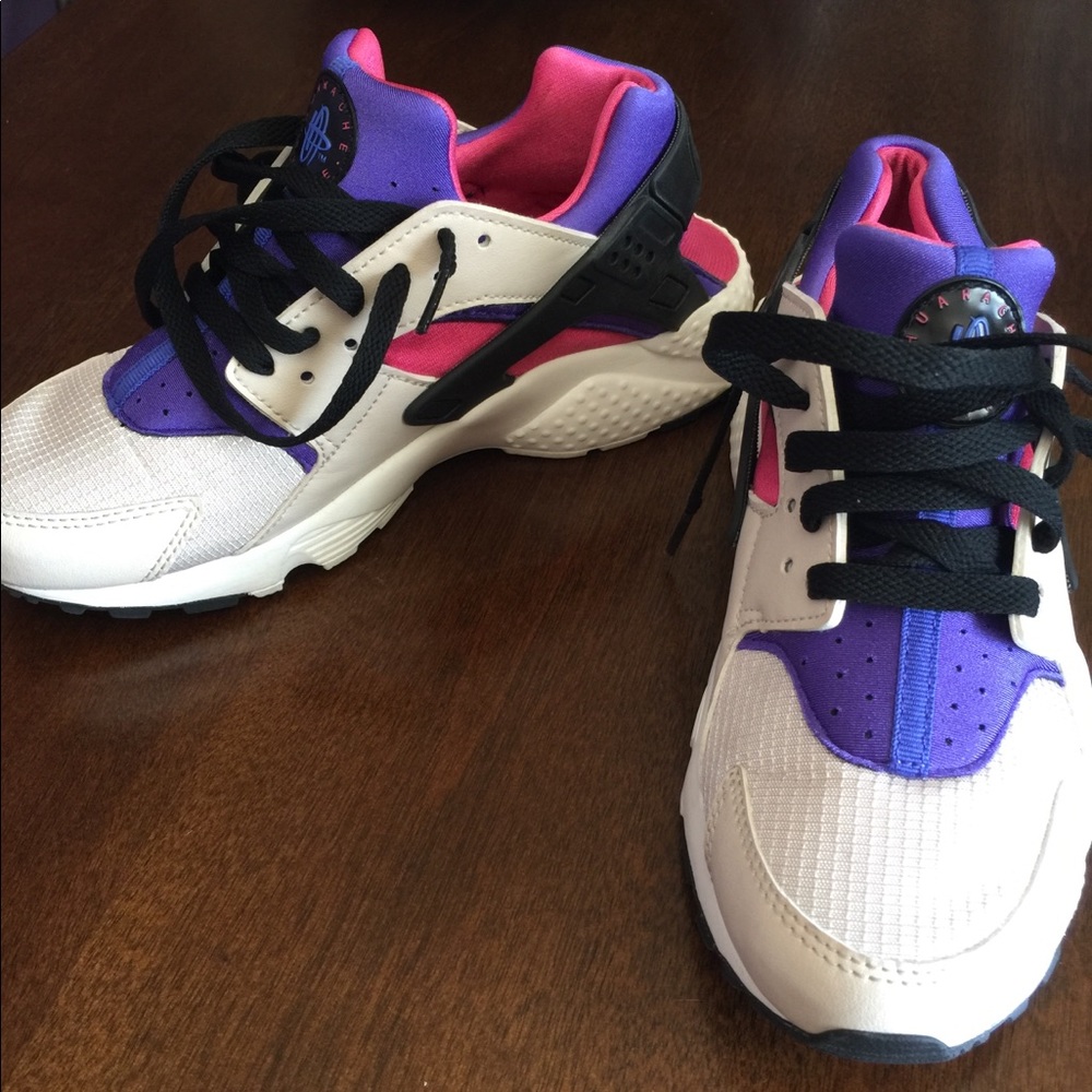 Nike’s for Girls